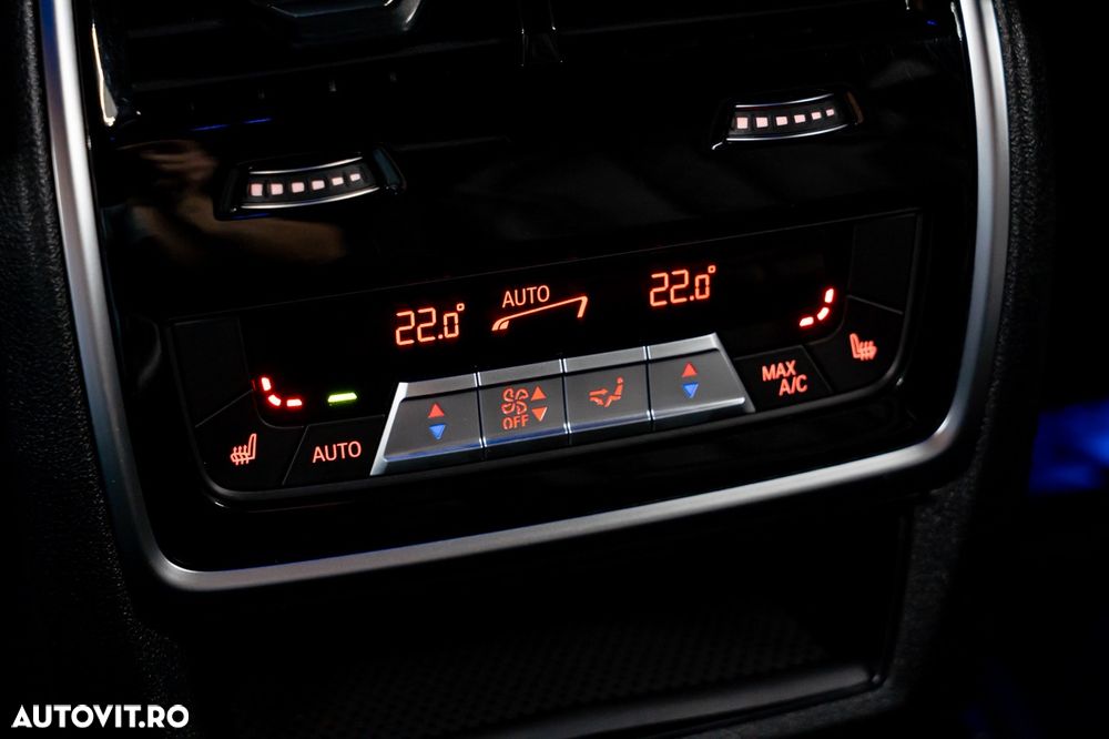 BMW X6 xDrive40i AT MHEV - 21