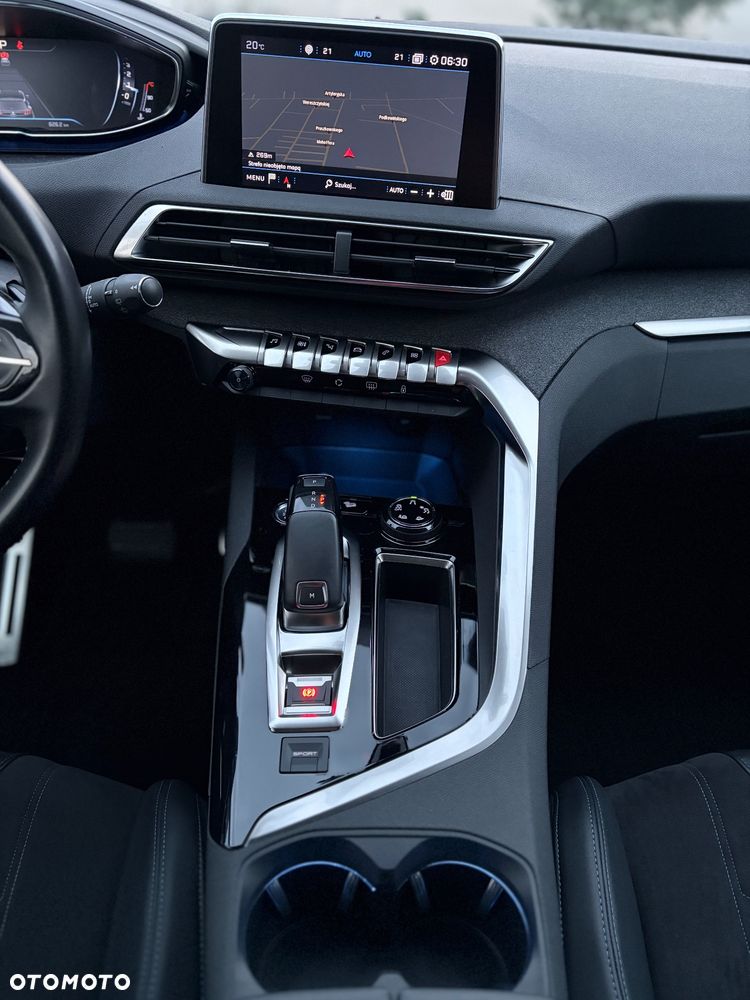 Peugeot 3008 1.2 PureTech Crossway S&S EAT6 - 12