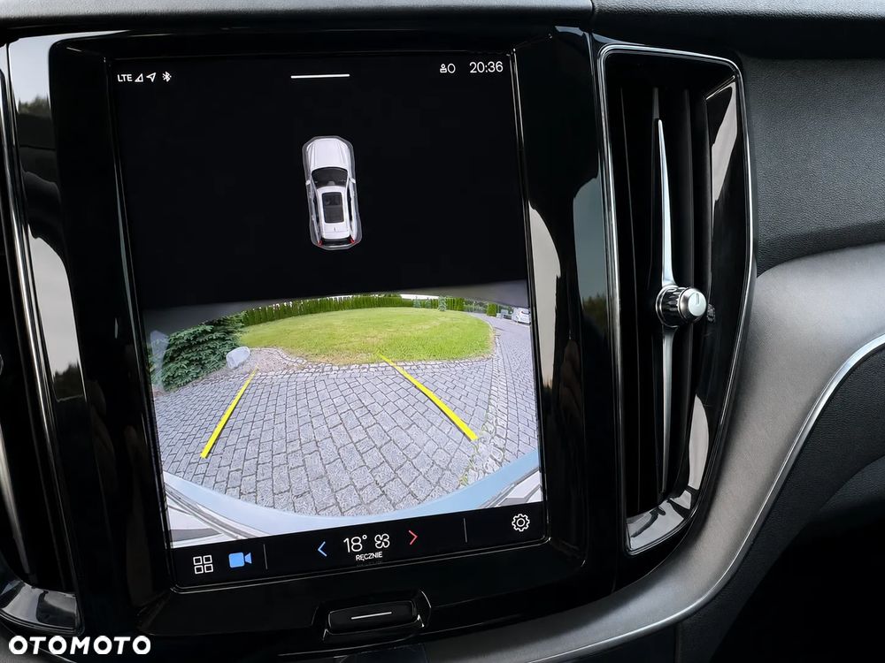 Volvo XC 60 B4 D AWD Momentum Pro - 15