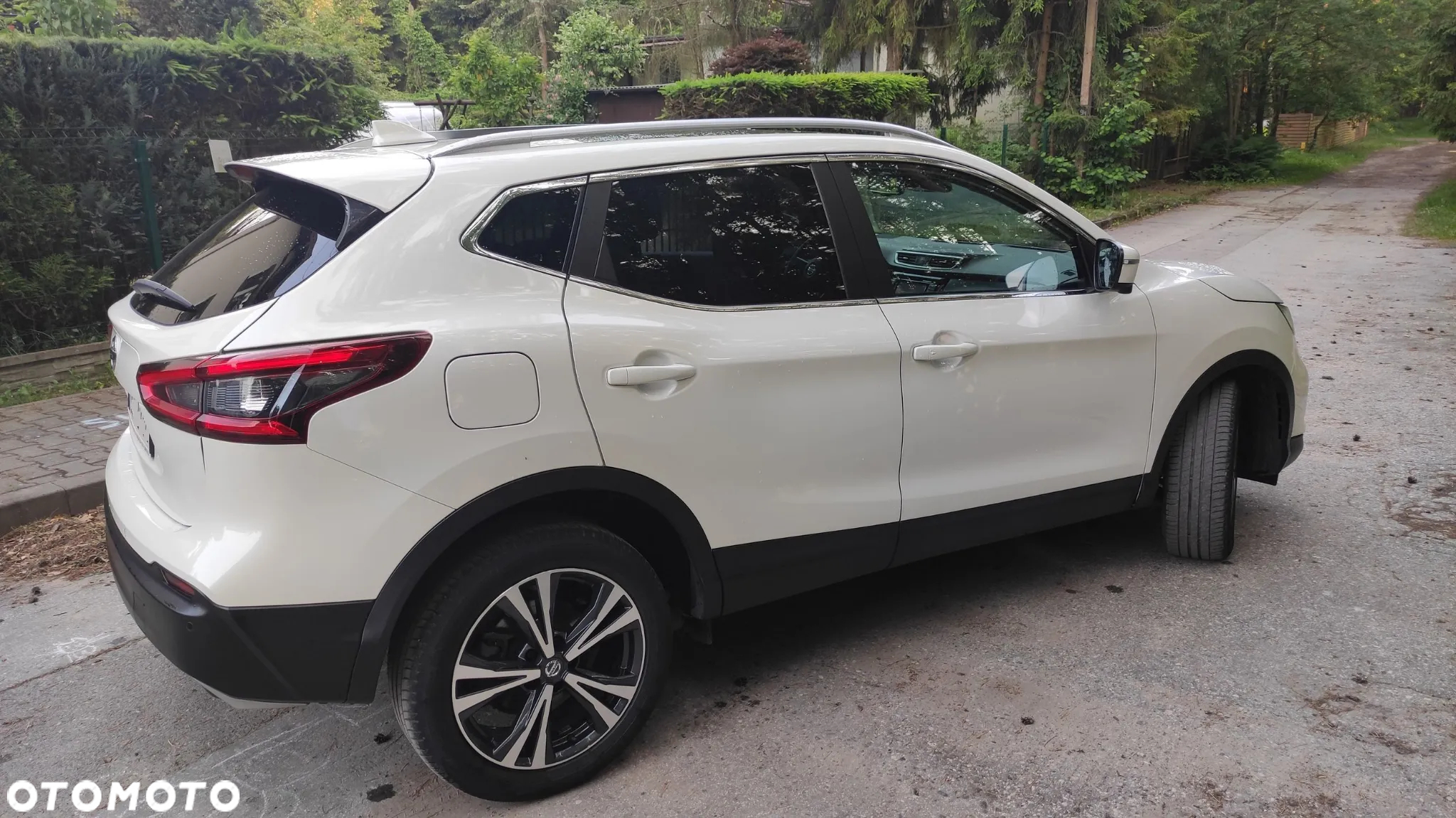 Nissan Qashqai 1.2 DIG-T N-Connecta Xtronic - 11
