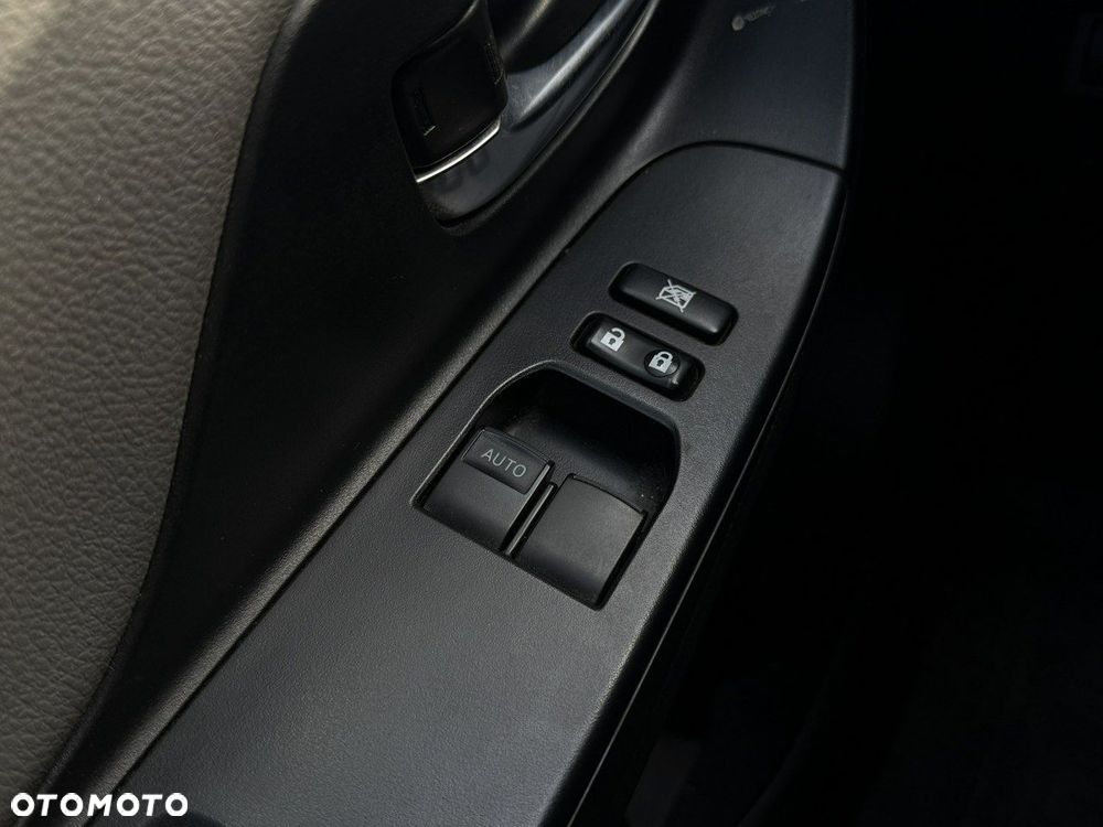 Toyota Yaris 1.5 Premium - 19