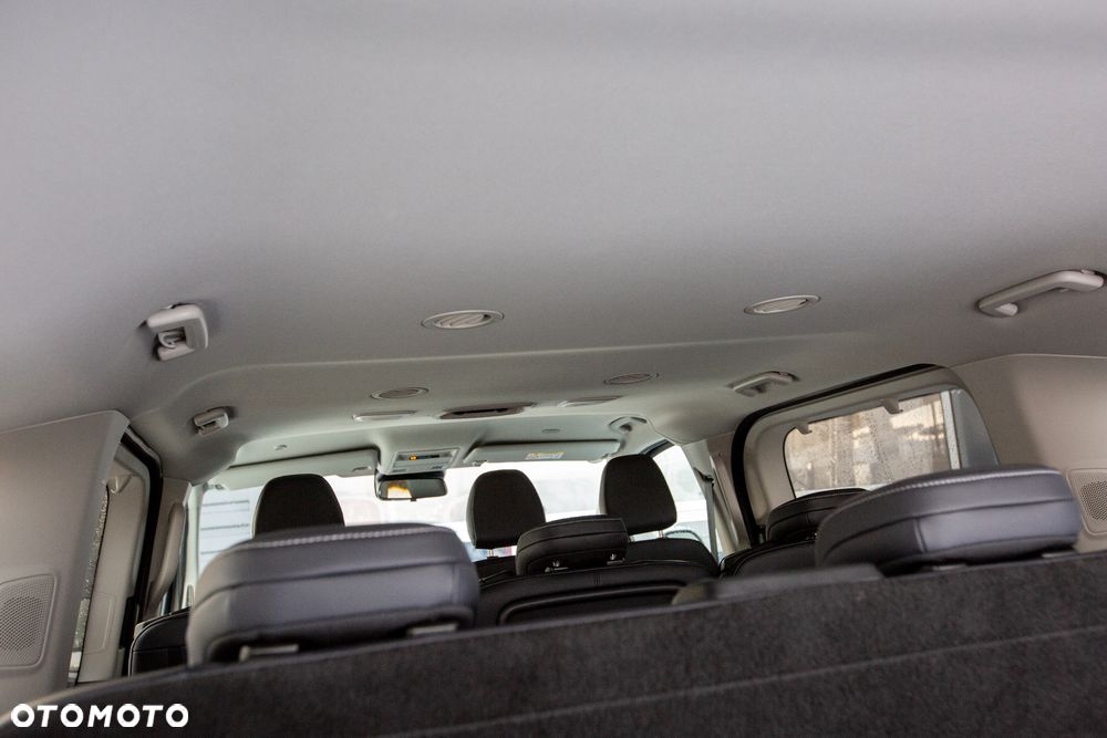 Ford Tourneo Custom - 10