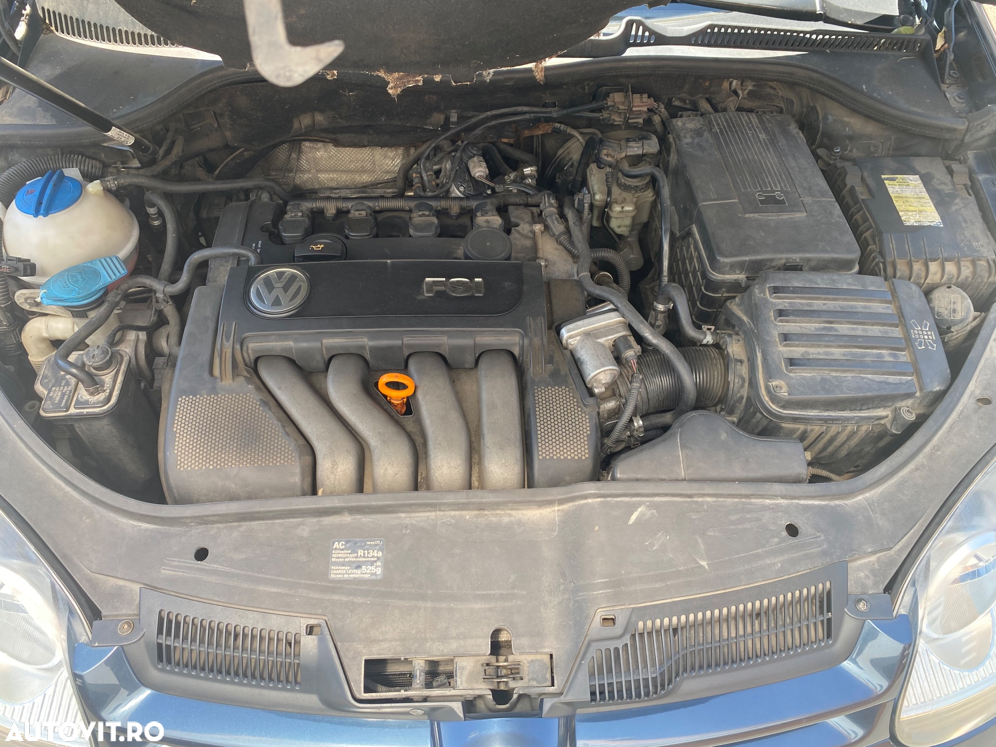 Volkswagen Golf 2.0 FSI Comfortline - 23