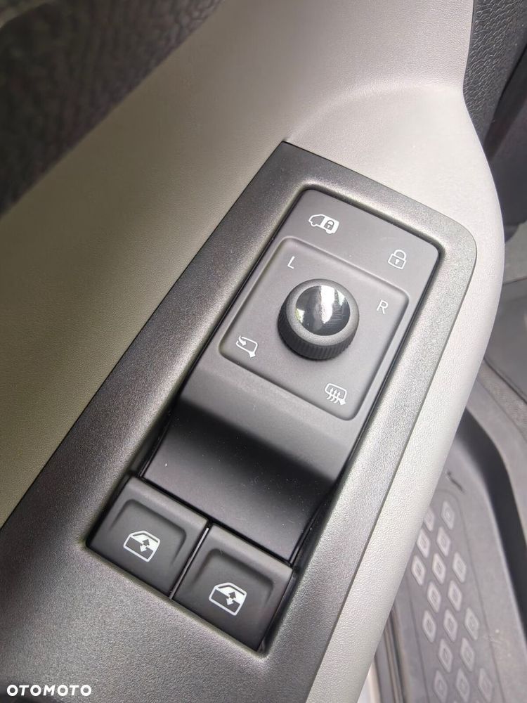 Volkswagen ID. Buzz Cargo 4MOTION - 22