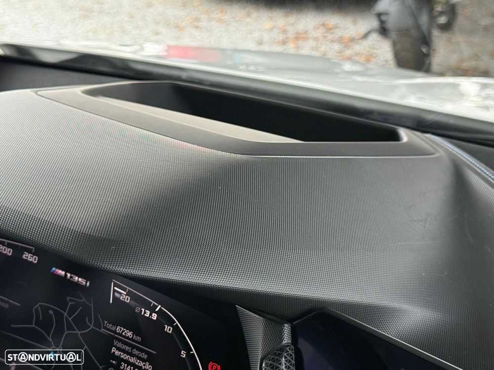 BMW 135 M135 i xDrive Pack 50 anos M - 58