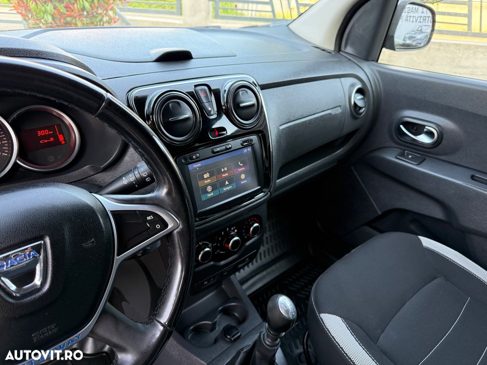 Dacia Lodgy 1.5 dCi Stepway - 28