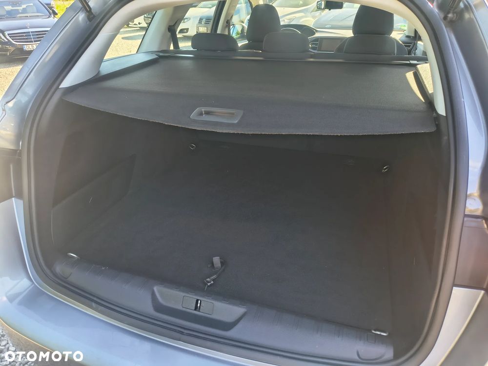 Peugeot 308 BlueHDi FAP 120 EAT6 Stop & Start Active - 22