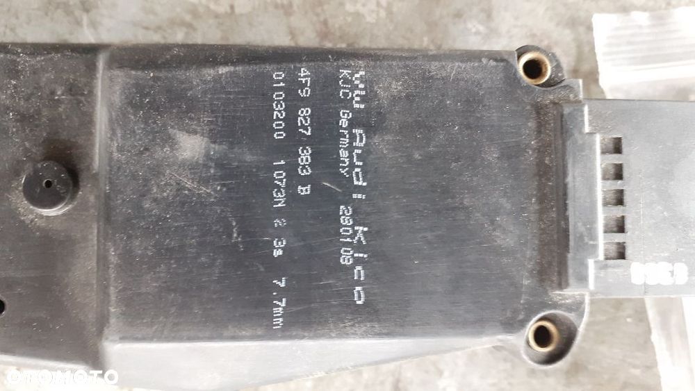 Rygiel Klapy Audi Q7 4F9 827 303 B - 2