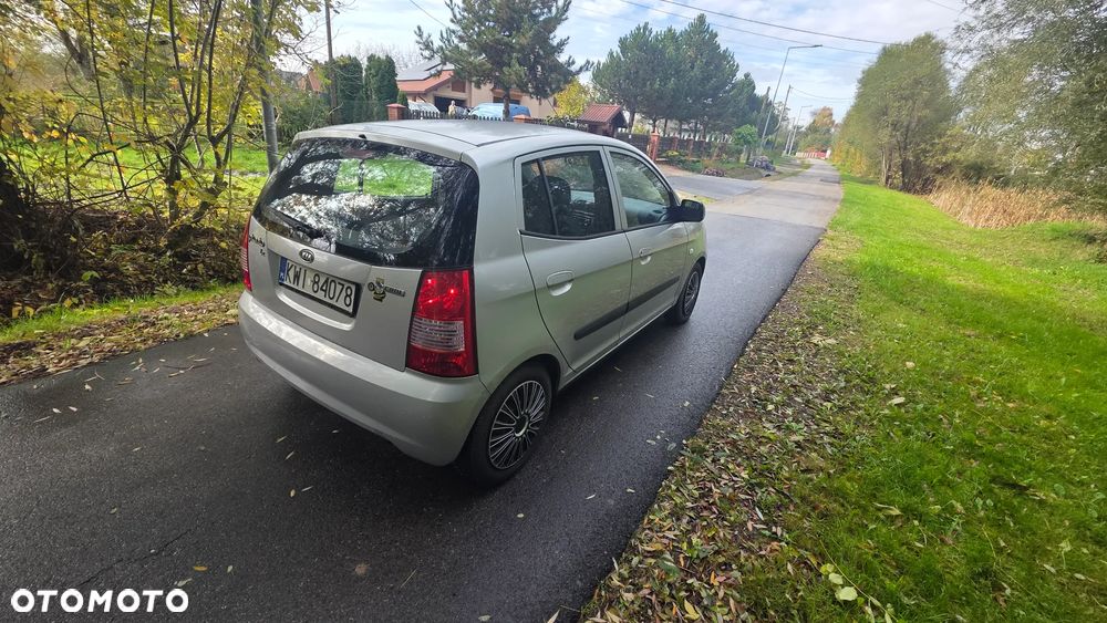 Kia Picanto 1.1 CRDi Optimum - 27