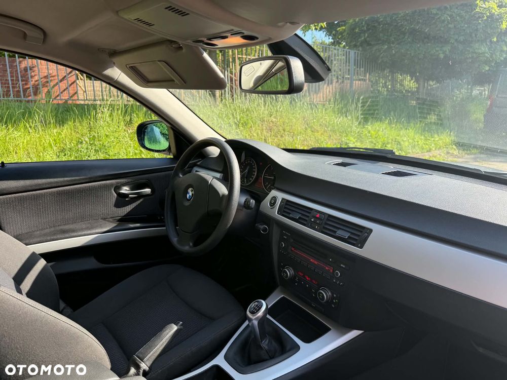 BMW Seria 3 316d - 7