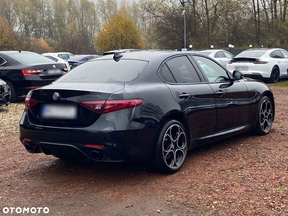 Alfa Romeo Giulia 2.0 Turbo Veloce TI Q4 - 12