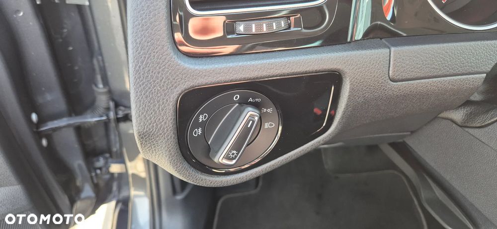 Volkswagen Golf 2.0 TDI (BlueMotion Technology) Highline - 15