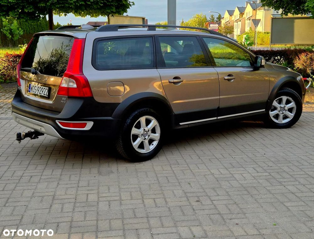 Volvo XC 70 3.2 AWD Momentum - 12