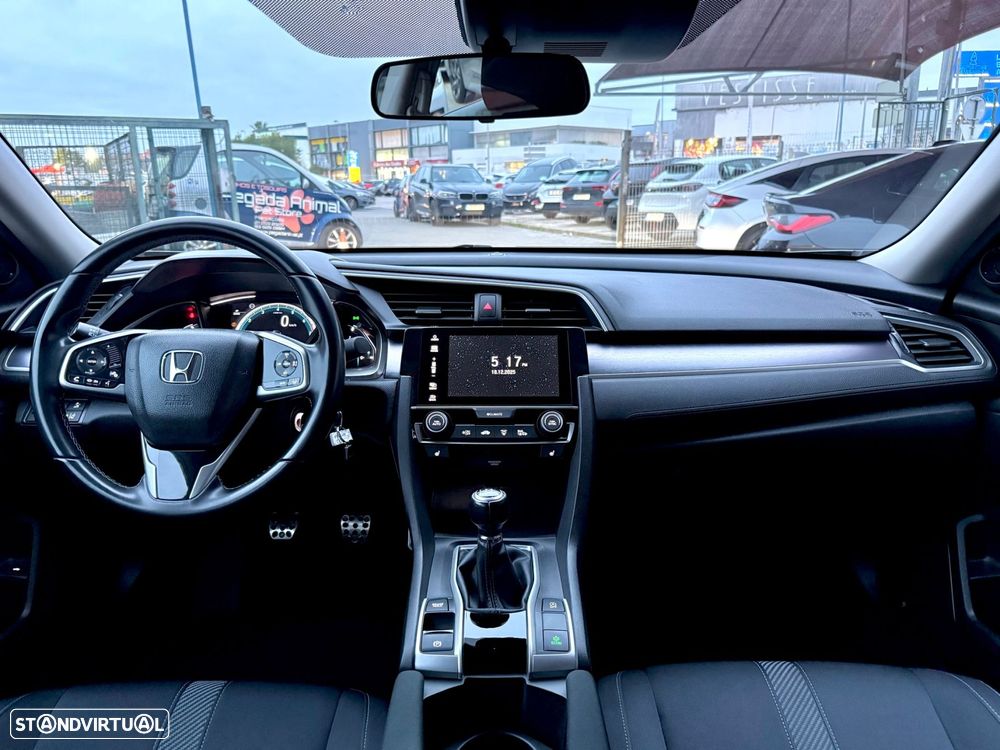 Honda Civic 1.5 i-VTEC Elegance Navi - 20