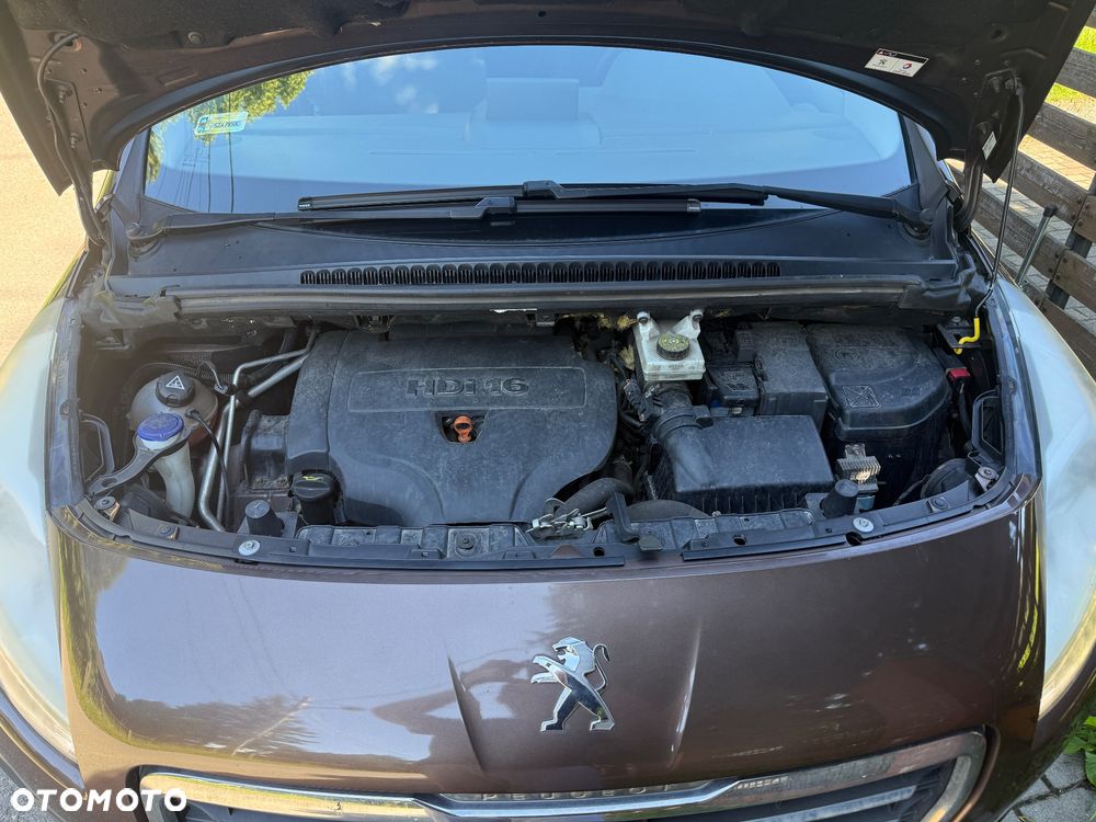 Peugeot 3008 2.0 HDi Allure - 21