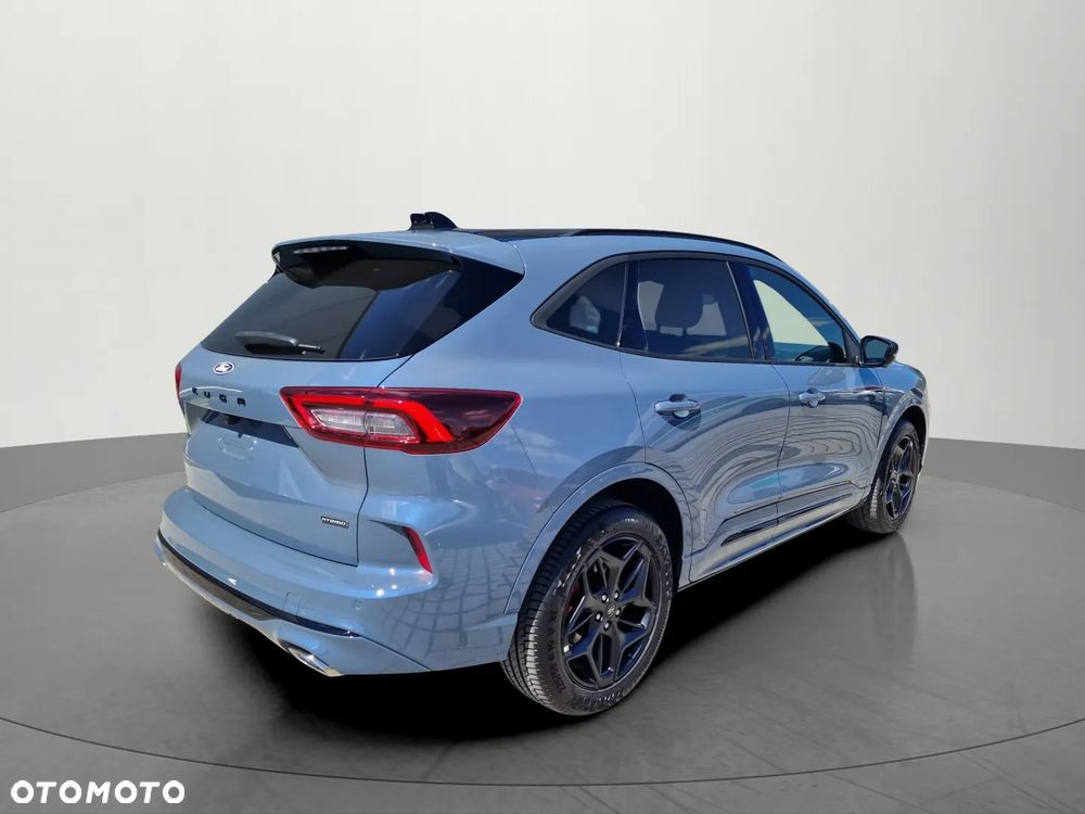 Ford Kuga - 8