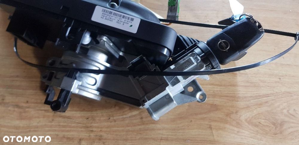 OPEL ASTRA H STACYJKA - 1