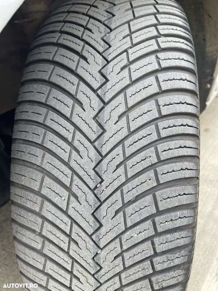 Volkswagen Golf - 11