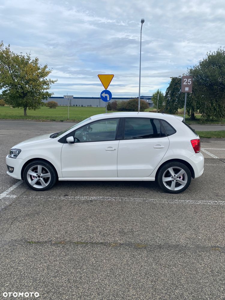 Volkswagen Polo 2012 photo 5