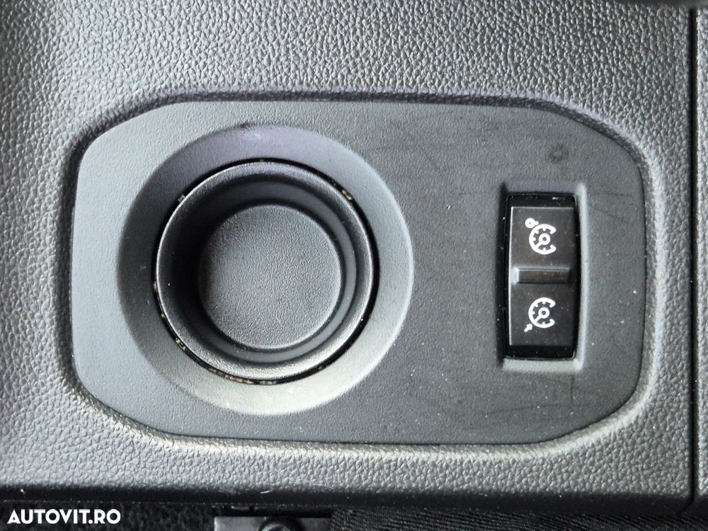 Dacia Duster TCe 100 Comfort - 29
