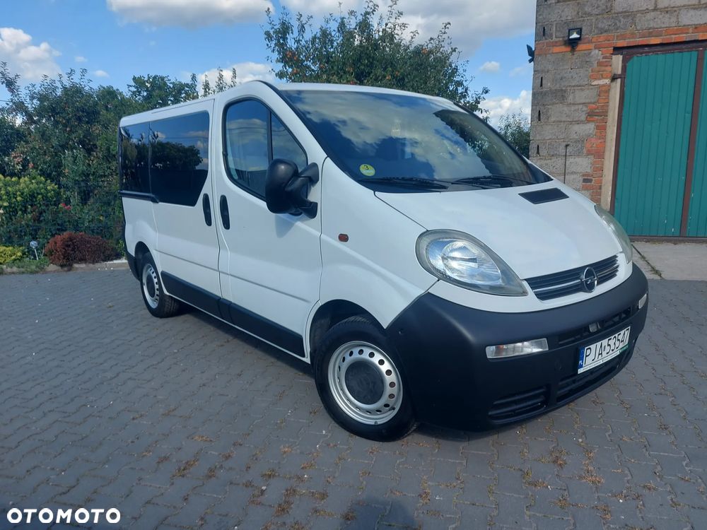 Opel Vivaro - 17