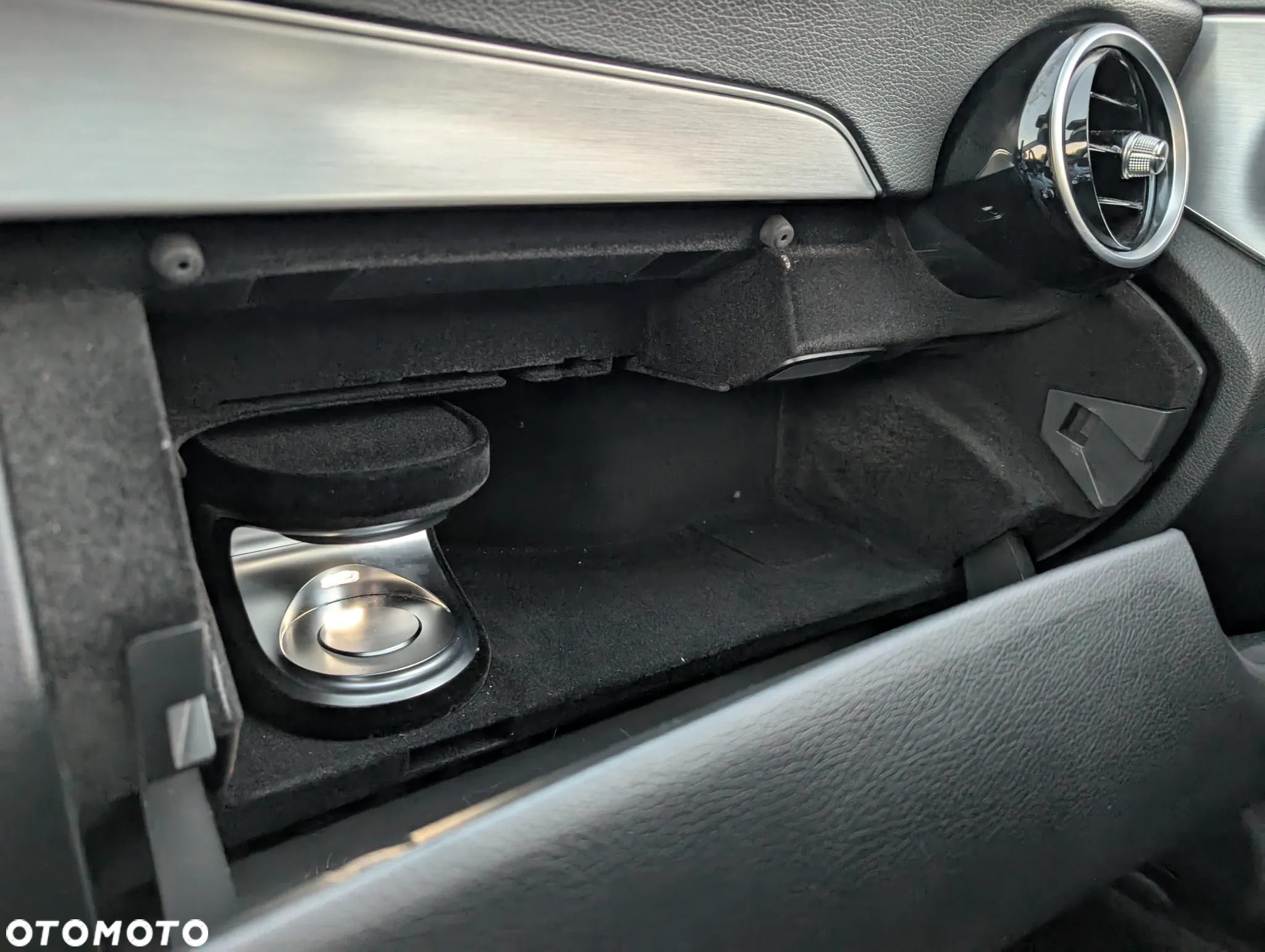 Mercedes-Benz Klasa C 250 7G-TRONIC - 15