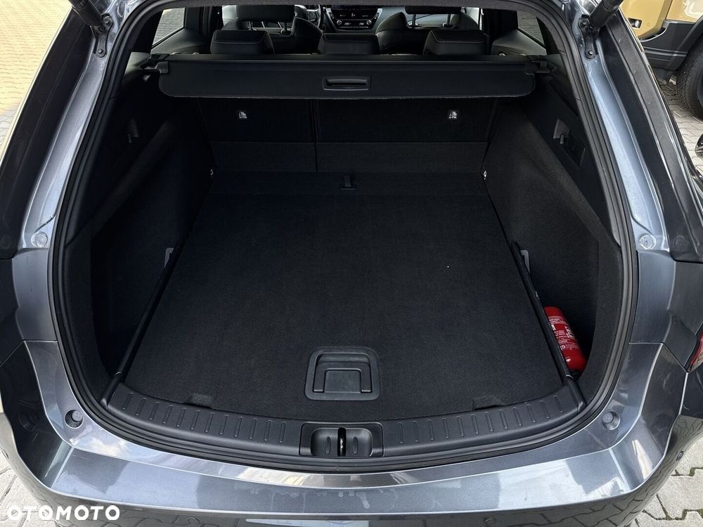 Toyota Corolla 1.8 Hybrid Style - 34
