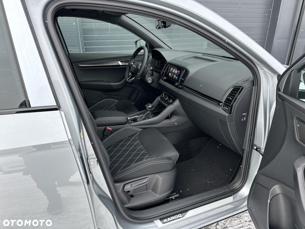 Skoda Karoq 2.0 TSI 4x4 Sportline DSG - 32