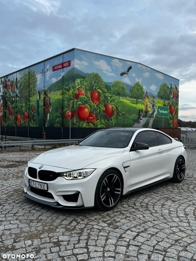 BMW M4 - 4
