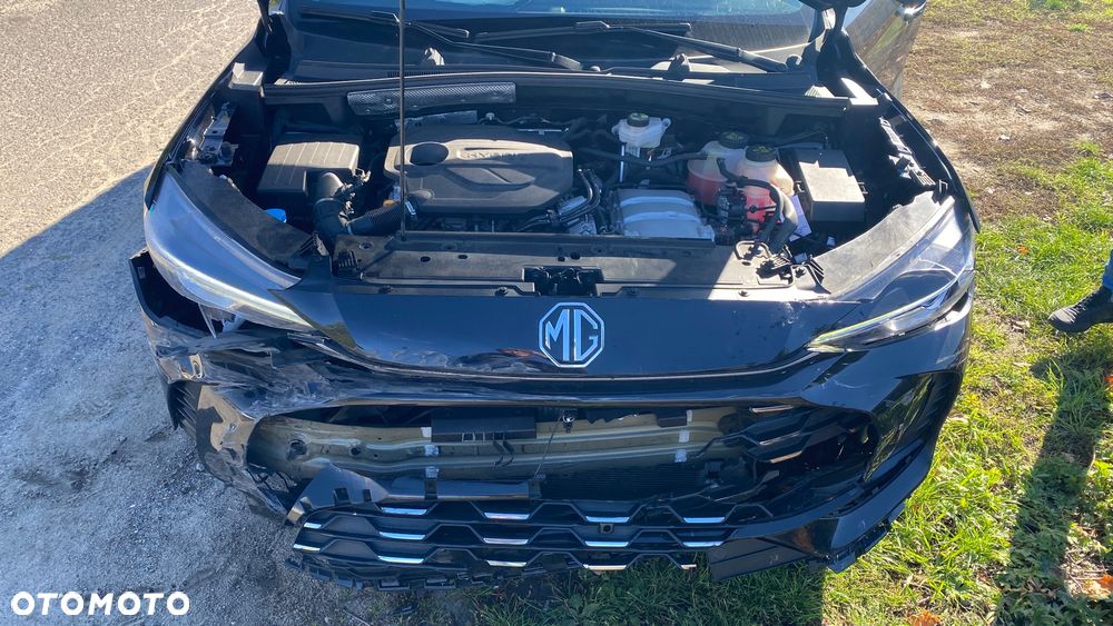 MG ZS Hybrid+ - 6