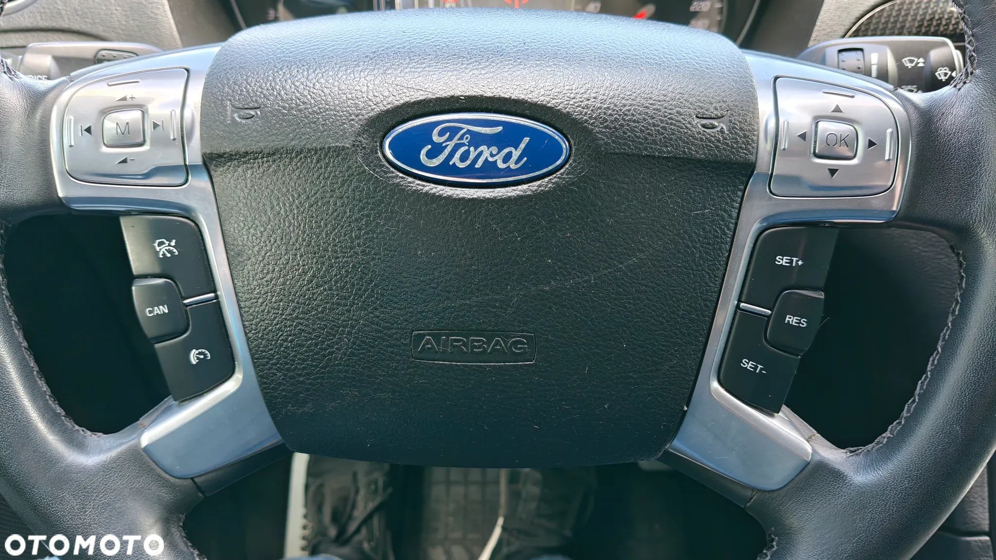 Ford S-Max 2.0 TDCi DPF Titanium X - 18