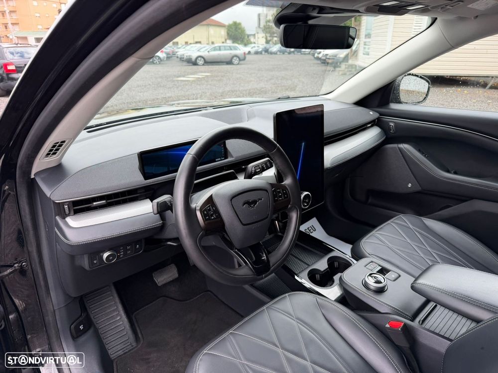 Ford Mustang Mach-E Standard - 7