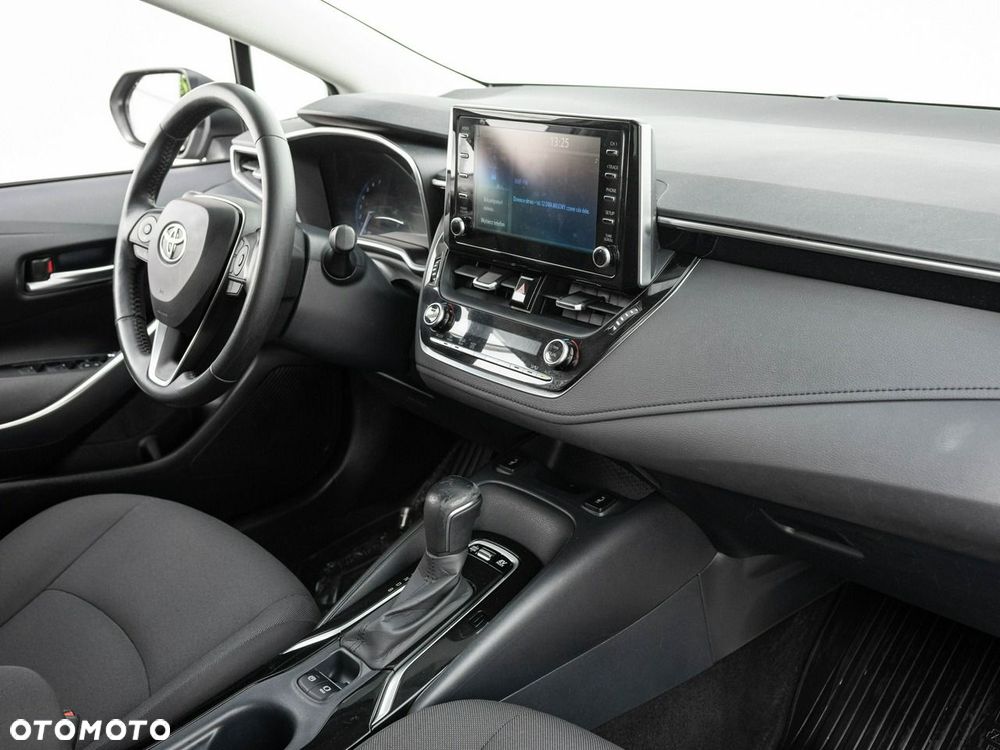 Toyota Corolla - 28