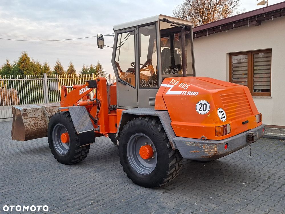 Atlas 82E Z Niemiec - 3