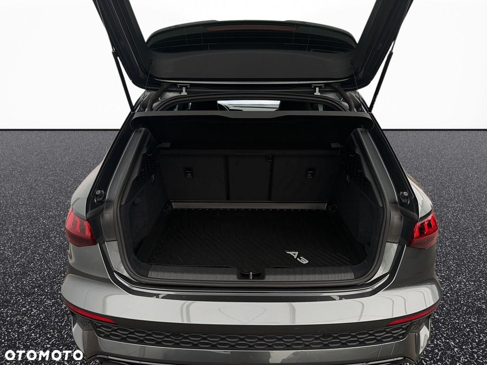 Audi RS3 Sportback TFSI Quattro S tronic - 38