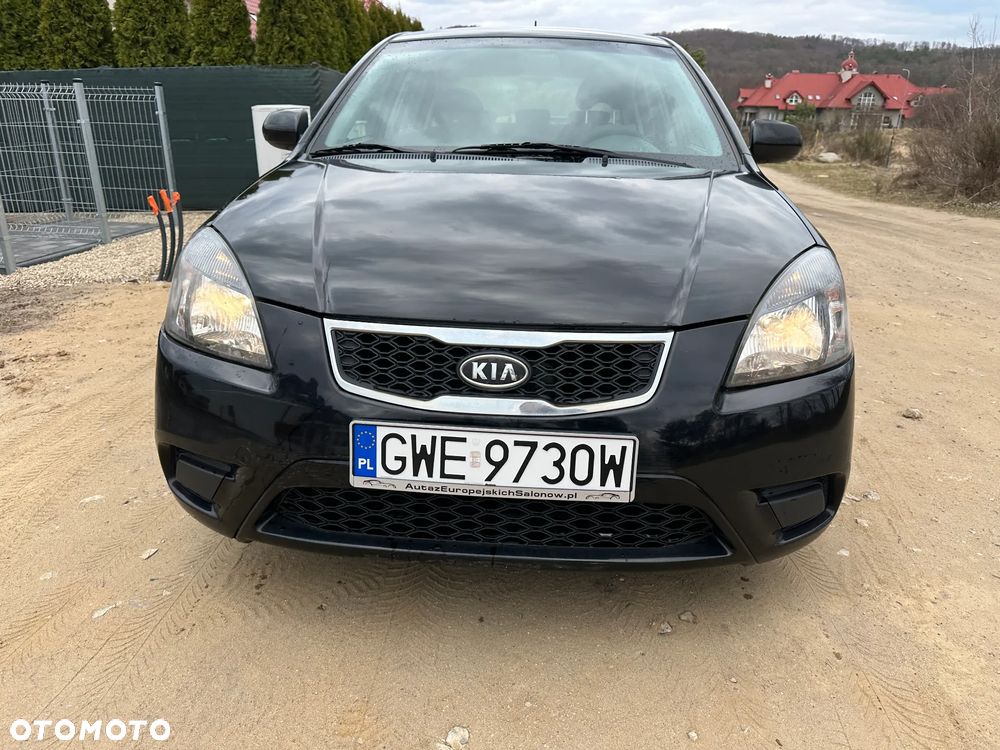 Kia Rio 1.4 Spirit - 11