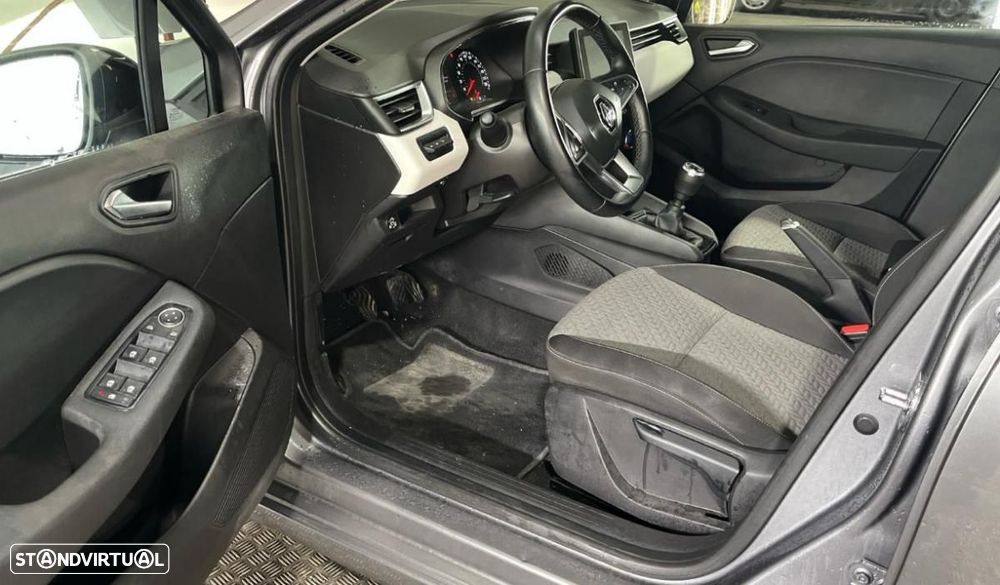 Renault Clio 1.0 TCe Evolution Bi-Fuel - 4