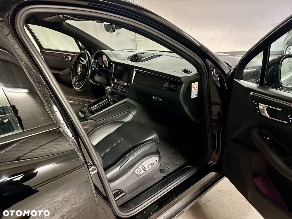 Porsche Macan - 28