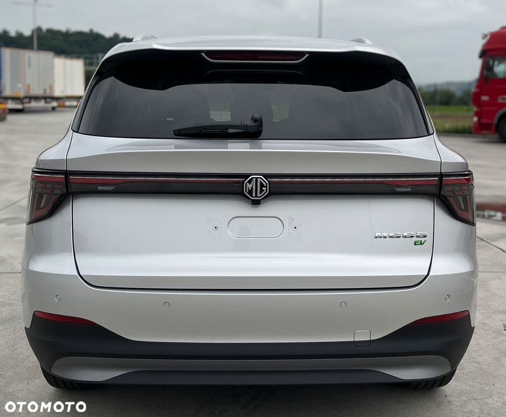 MG S5 EV - 6