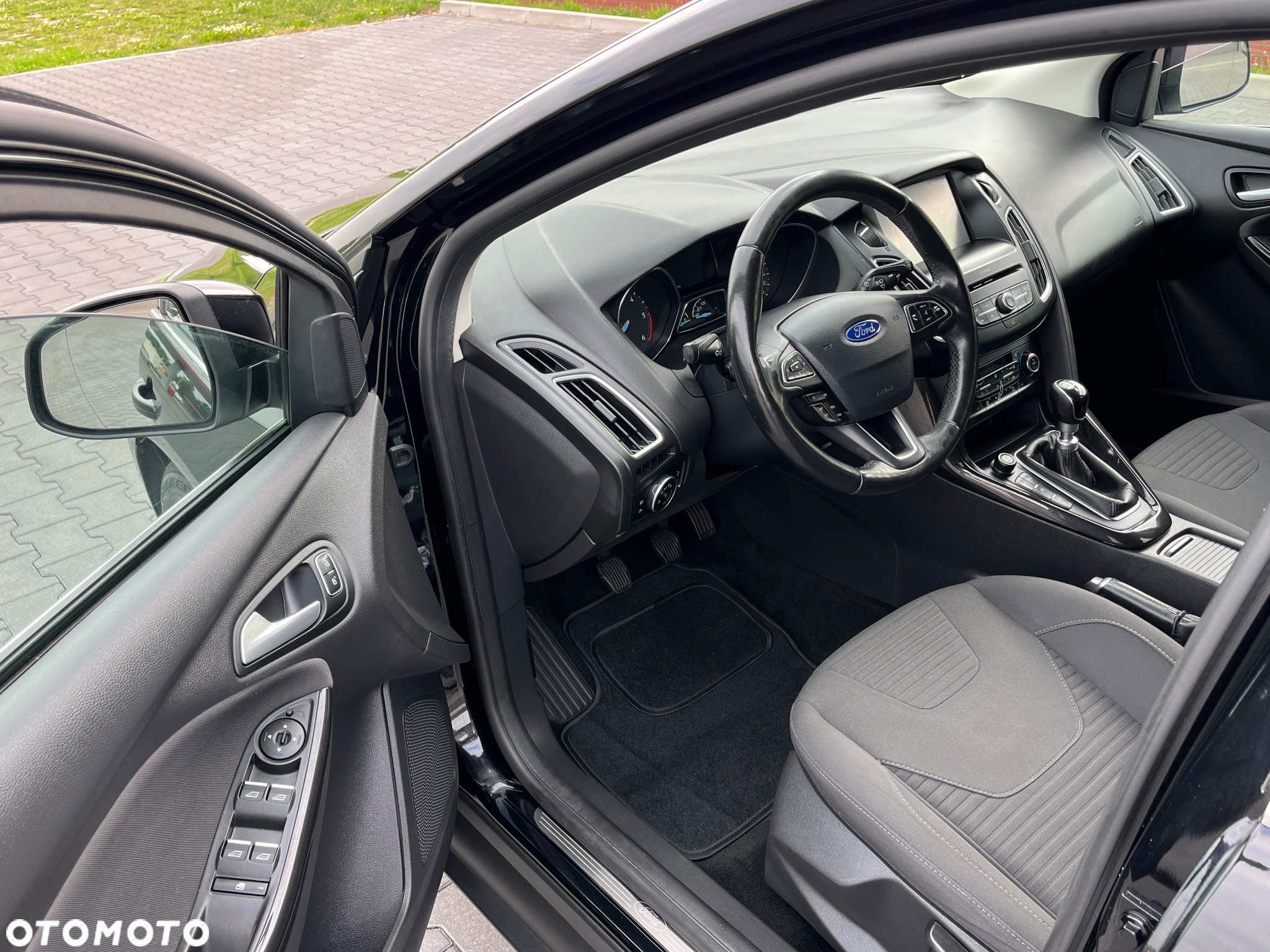 Ford Focus Turnier 1.5 EcoBlue Start-Stopp-System ACTIVE DESIGN - 8