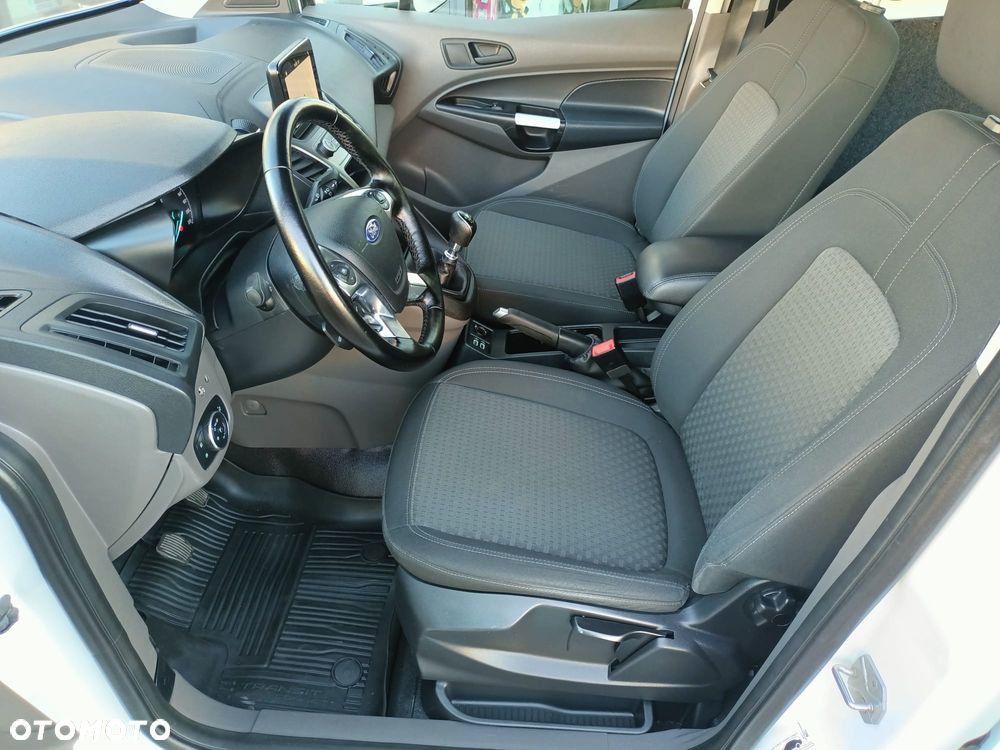 Ford Transit Connect - 20
