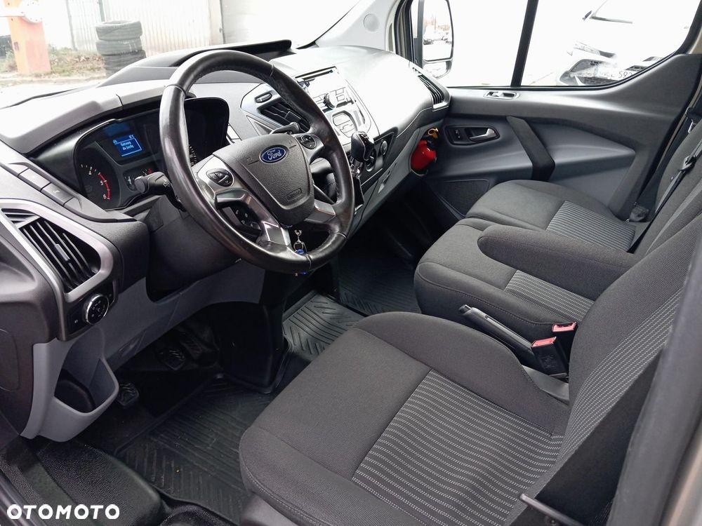 Ford Transit - 10