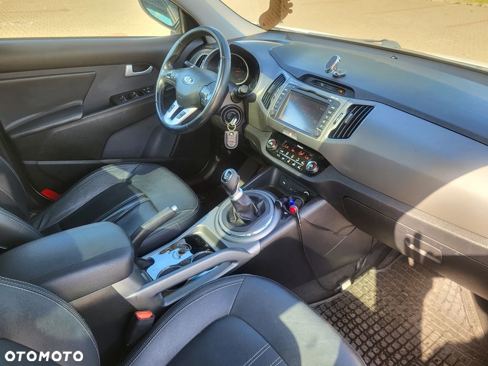 Kia Sportage 1.7 CRDI XL 2WD - 12