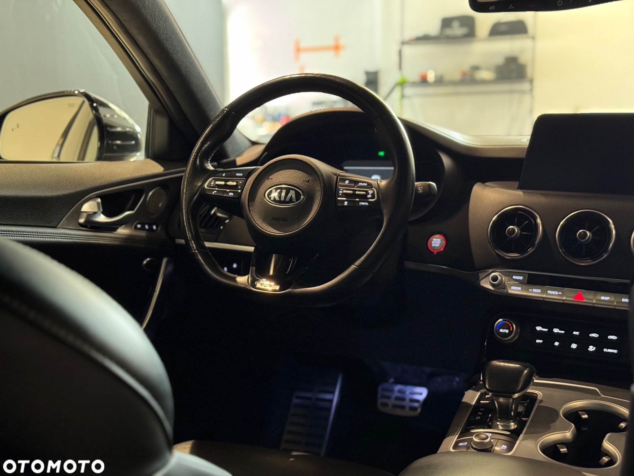 Kia Stinger 3.3 T-GDI V6 GT AWD - 21