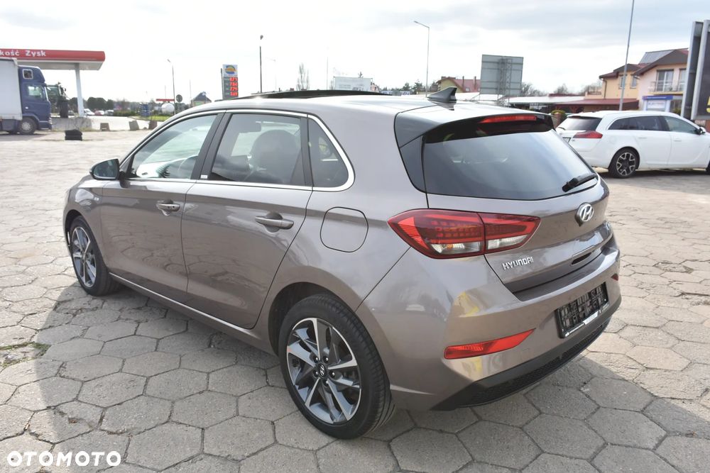 Hyundai i30 1.5 T-GDI 48V-Hybrid Prime - 5