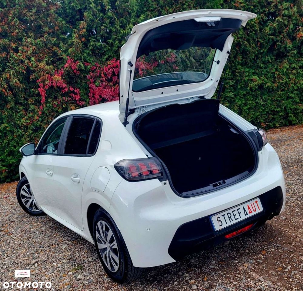 Peugeot 208 - 19