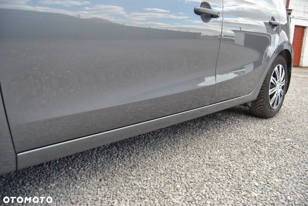 Hyundai i30 1.4 Classic + EU5 - 35