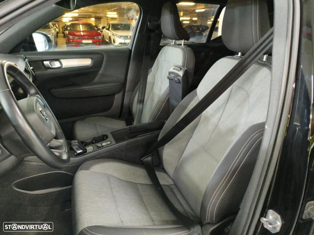 Volvo XC 40 1.5 T5 PHEV R-Design Expression - 3