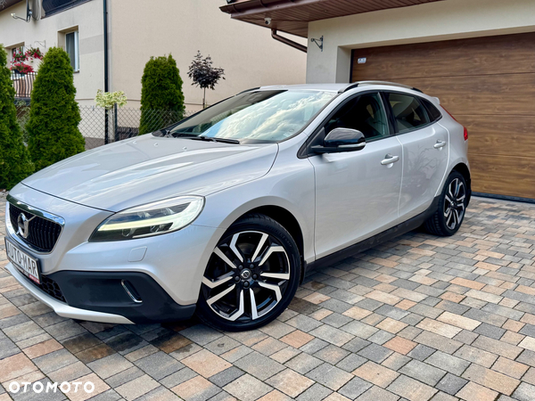 Volvo V40 Cross Country T3 Momentum