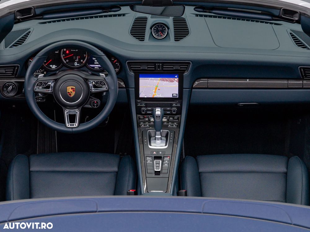 Porsche 911-TURBO-S Standard - 9